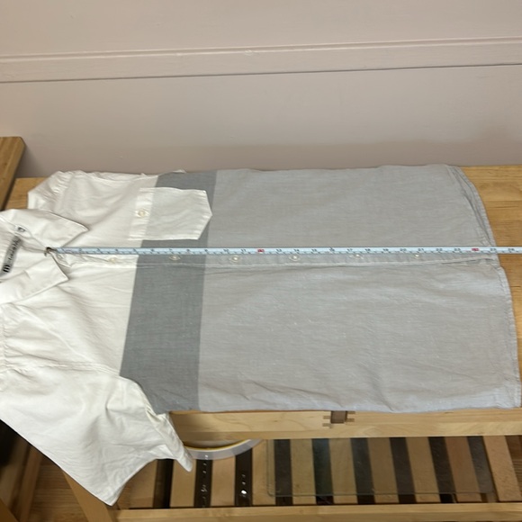 Travis Mathew button up casual summer shirt size medium - Picture 13 of 14